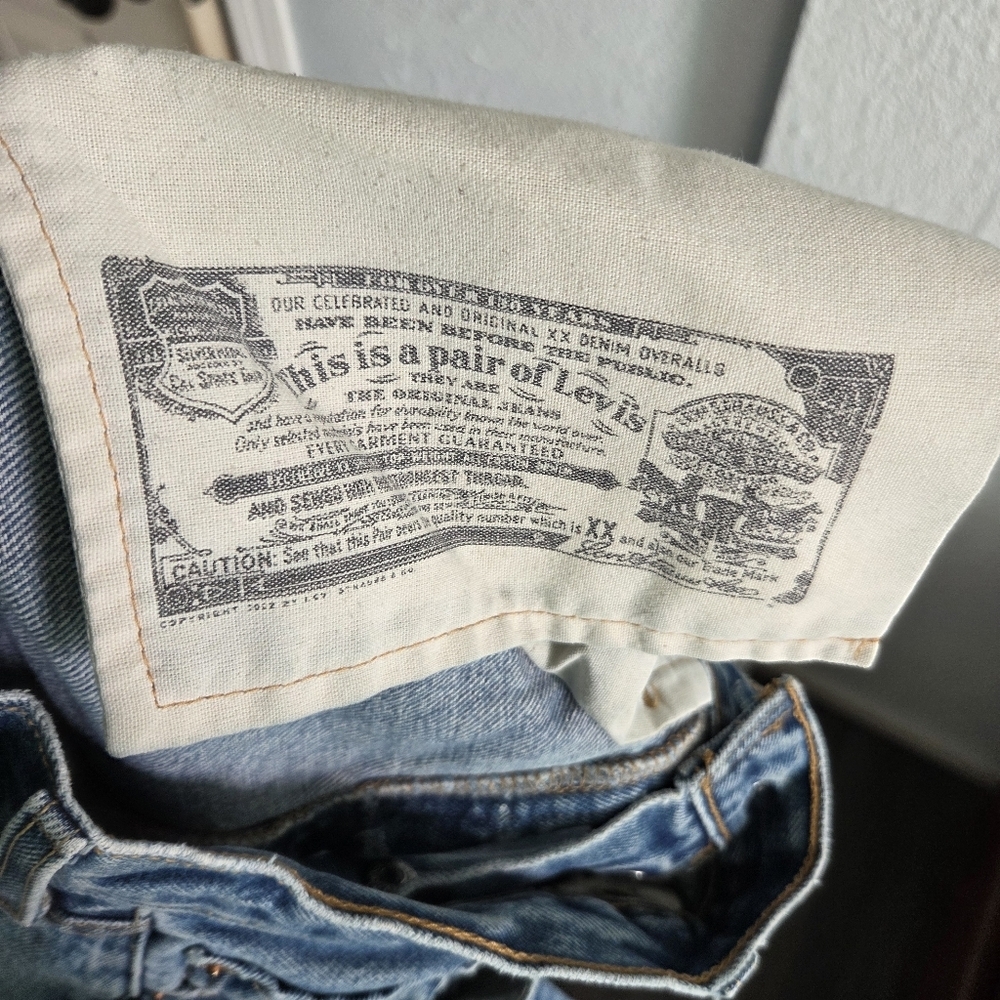 Levi's Light Blue Straight Jeans 501 - Picture 8 of 8